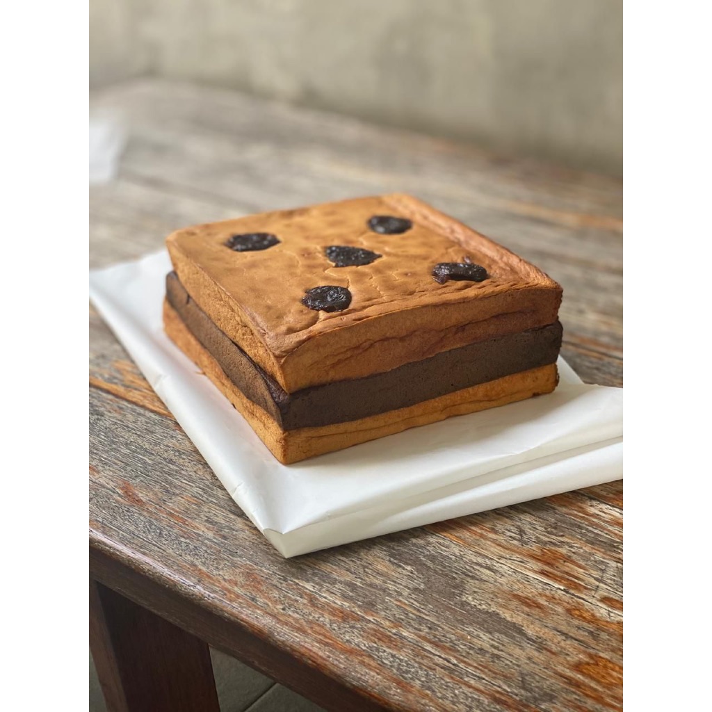 

Lapis Surabaya Spesial