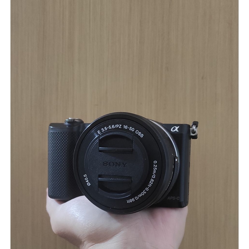 KAMERA MIRRORLESS SONY A5000 FULLSET