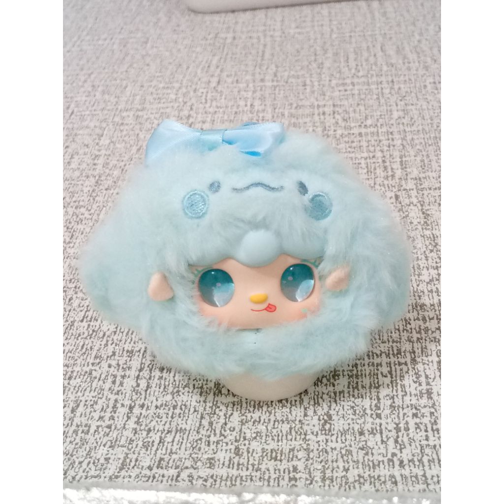 

(opened) yooki ocean baby dolphin