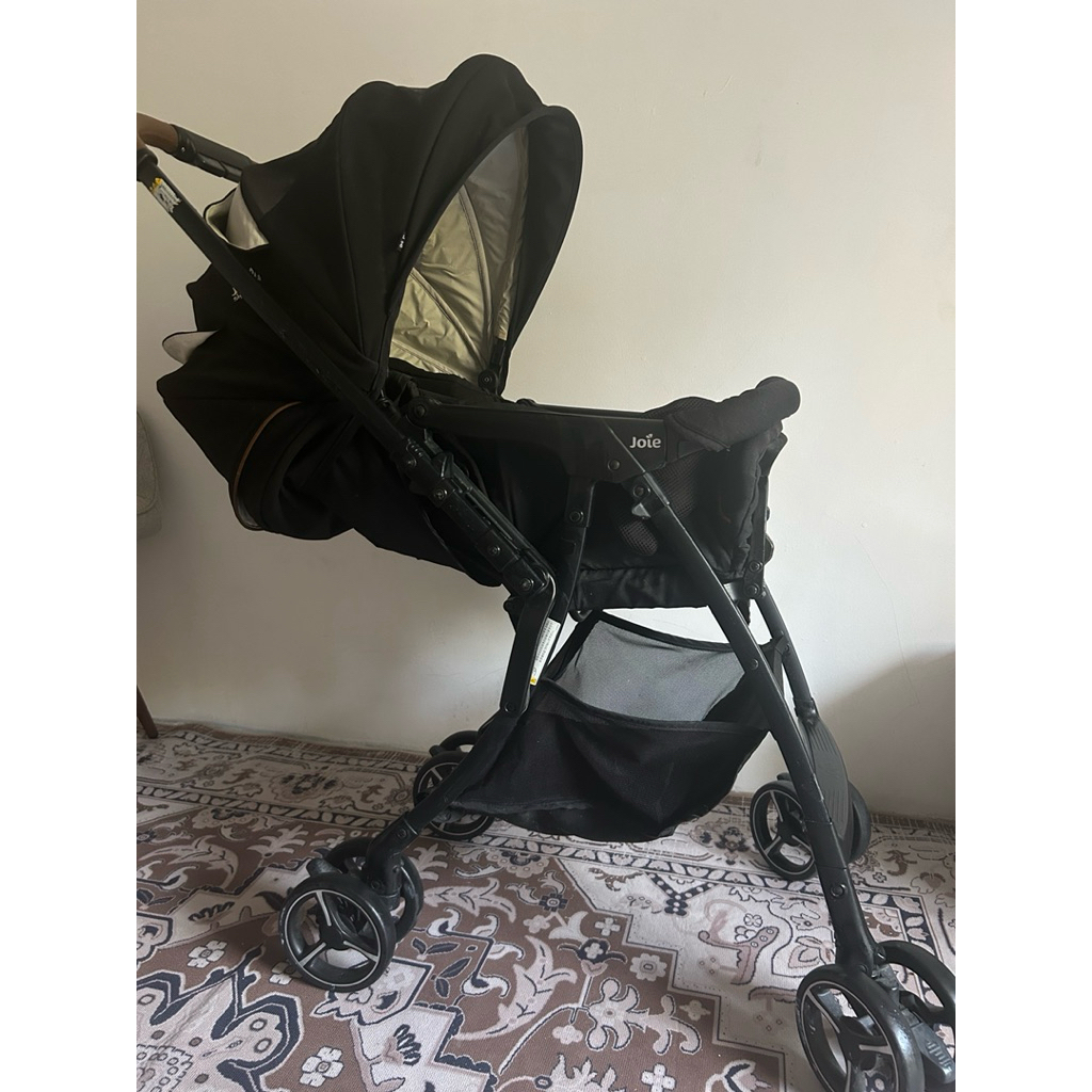 Stroller Joie SMA Baggi 4WD drift signature