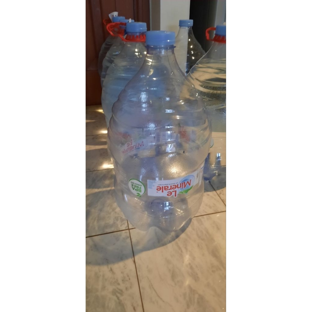 

Galon Kosong Le Minerale