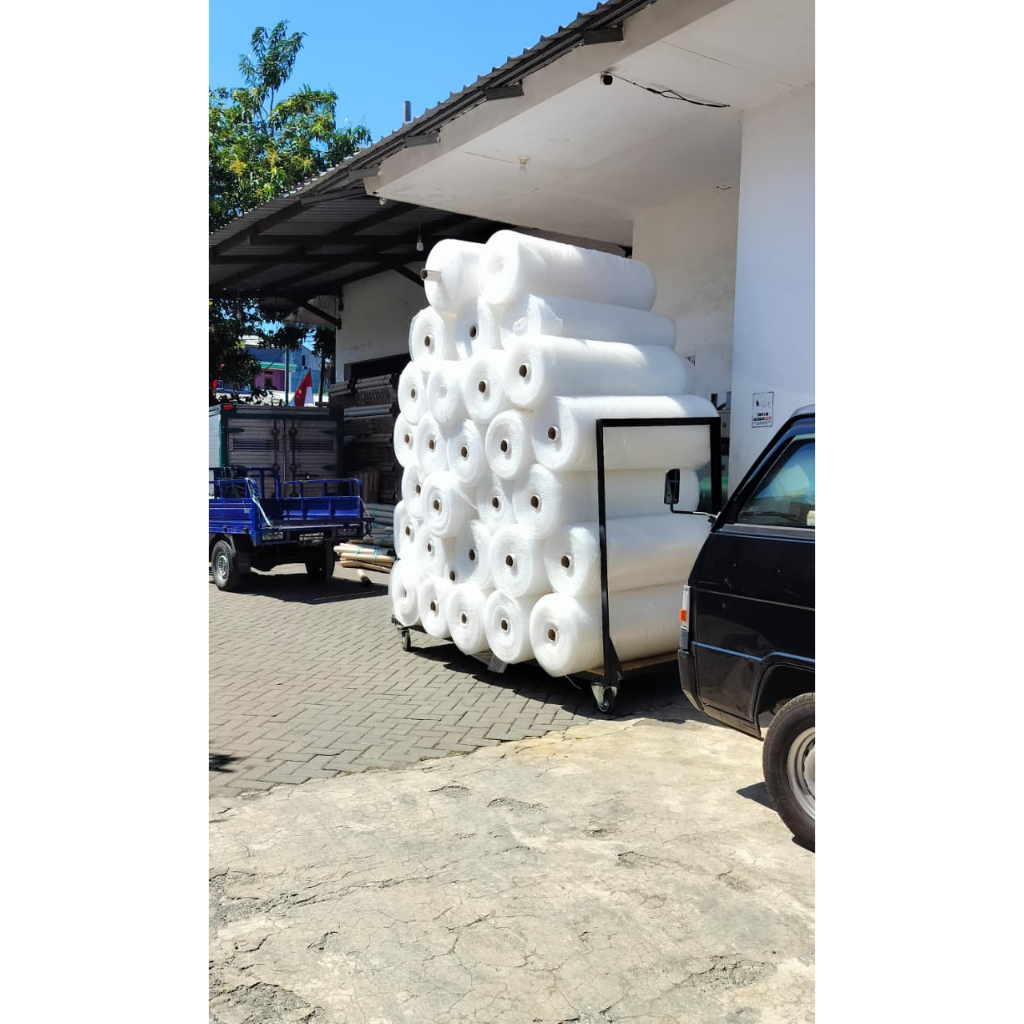 

Paling Premium Bubble Wrap Tebal BENING 125 x 50M 2KG - 2,1KG