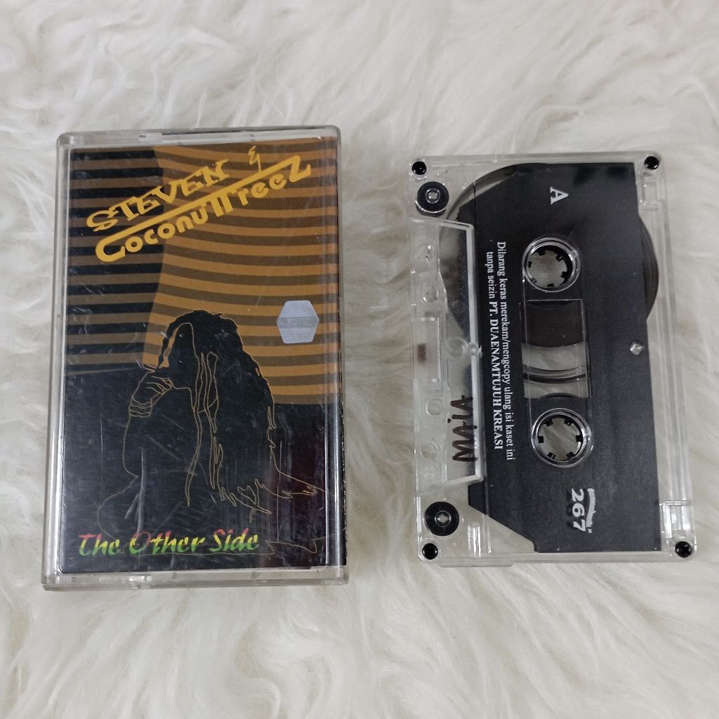 Kaset Pita Steven n coconut tree