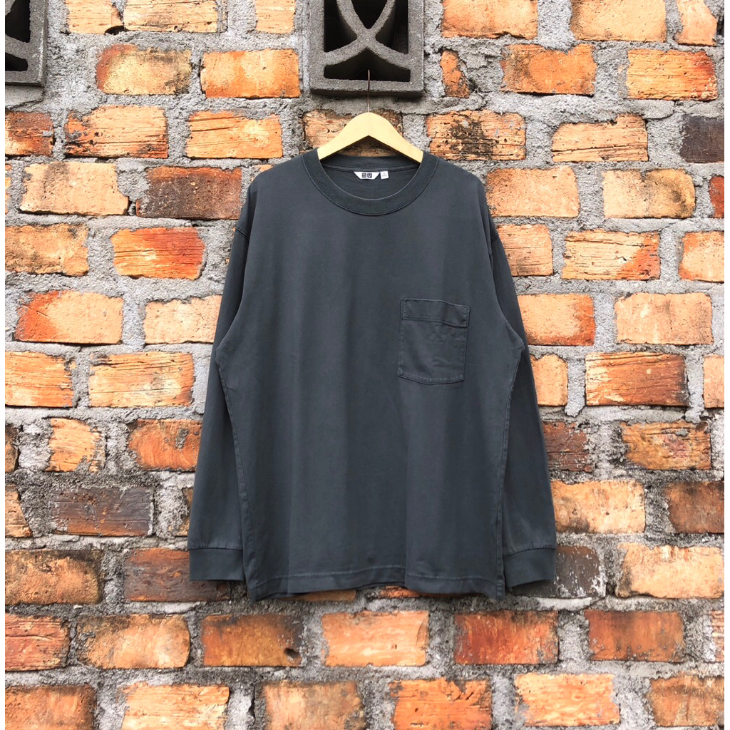 Uniqlo U Pocket Longsleeve Green