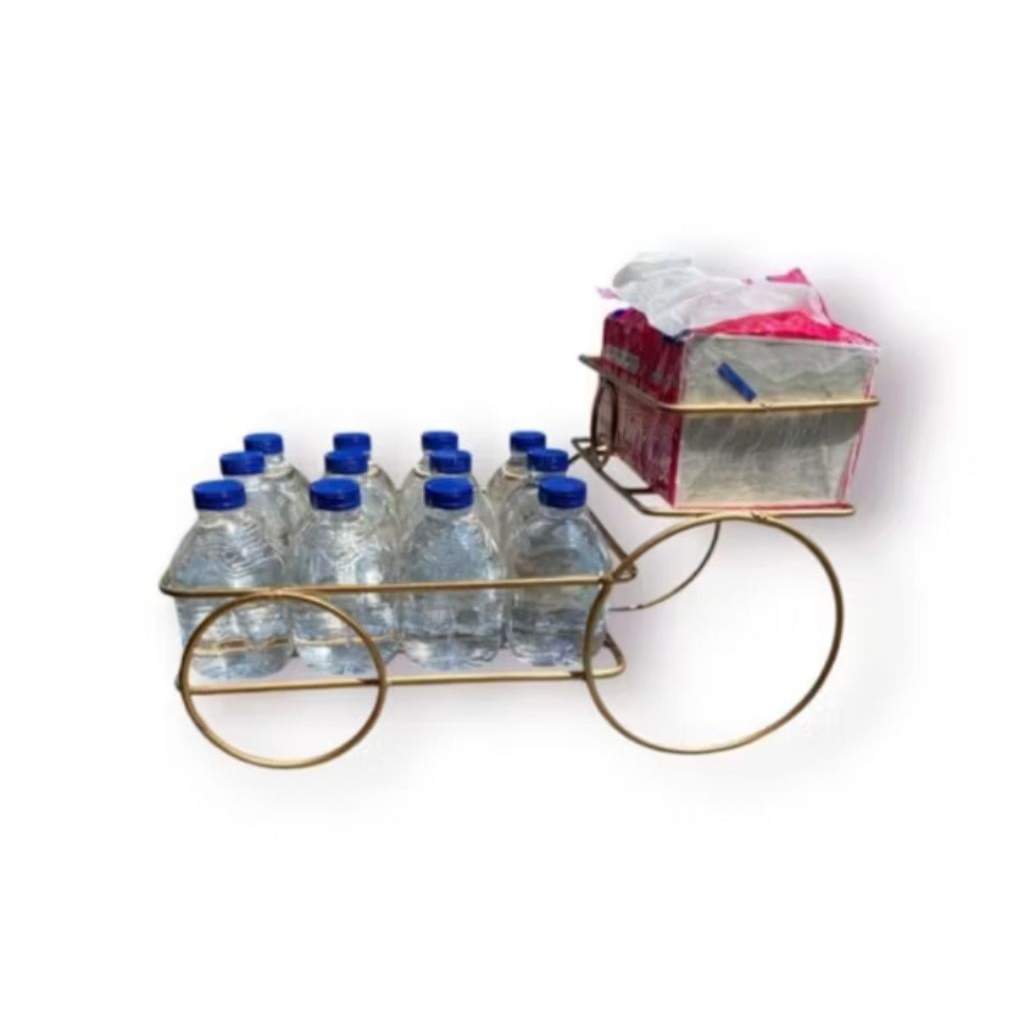 Rak Tisu Botol Minuman & Snack Bentuk mobil Unik – Tempat Penyajian Tamu / Display Estetik