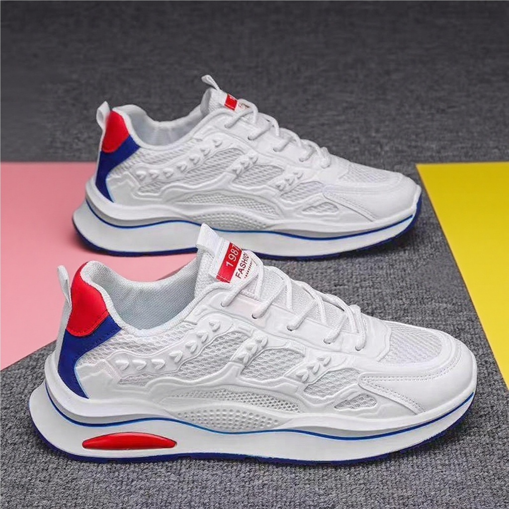 Sepatu Olahraga Pria,Sepatu Lari Nyaman dan Anti-Geser,Sepatu Santai Gaya Korea Warna Putih.