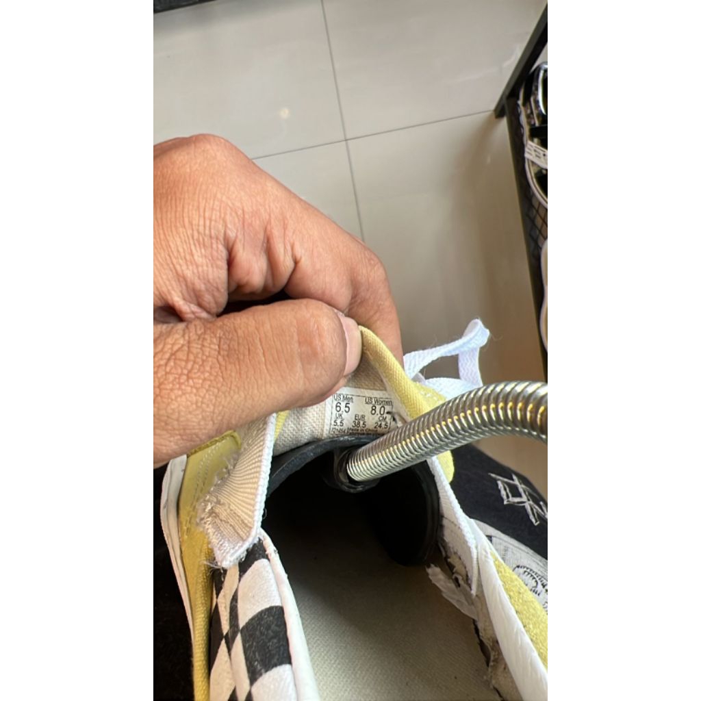 sepatu Vans cut yellow