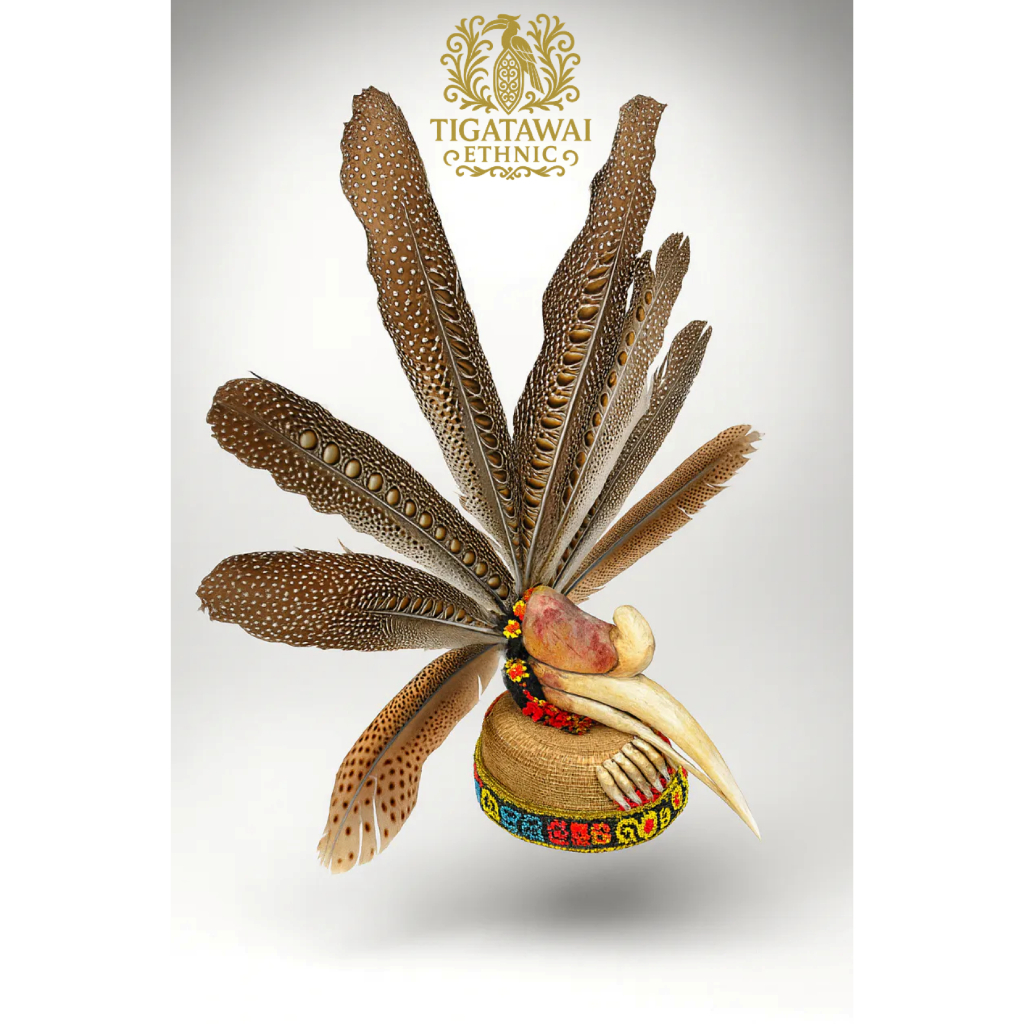 Tigatawai Ethnic - Topi Adat Dayak Pria Rotan Asli, Bulu Ruai, Paruh Enggang Handmade