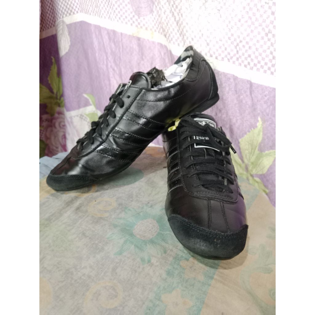 Sepatu Sneker's Si-4D1D455 Full Black Model Low Bertali