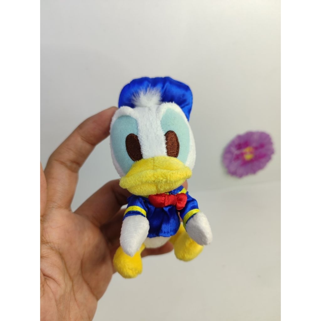 boneka donal bebek Donald duck original tangan magnet brand pudar