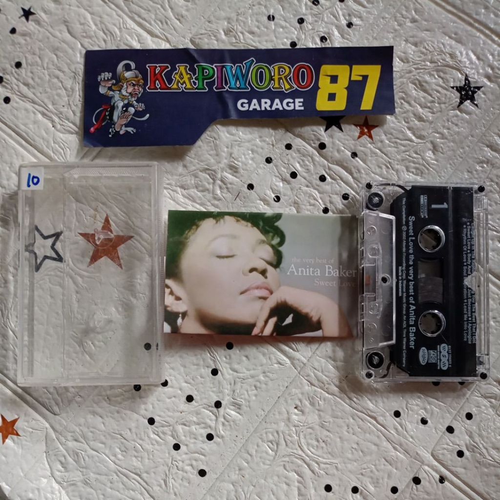 KASET PITA,,, SWEET LOVE THE VERY BEST OF ANITA BAKER