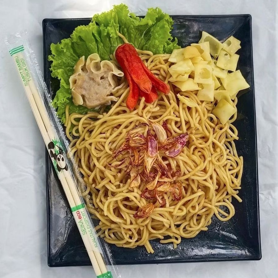 

Mie Level/Mie Pedas/Mie ala gacoan/Mie setan/Mie Iblis/Mie Rawit/Mie Bledek by Yummy Mam
