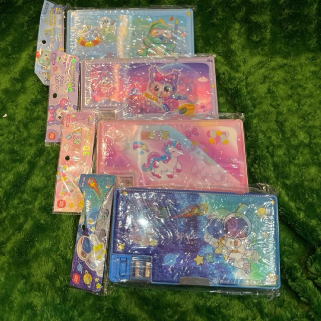 

TEMPAT PENSIL MAGNET BESAR