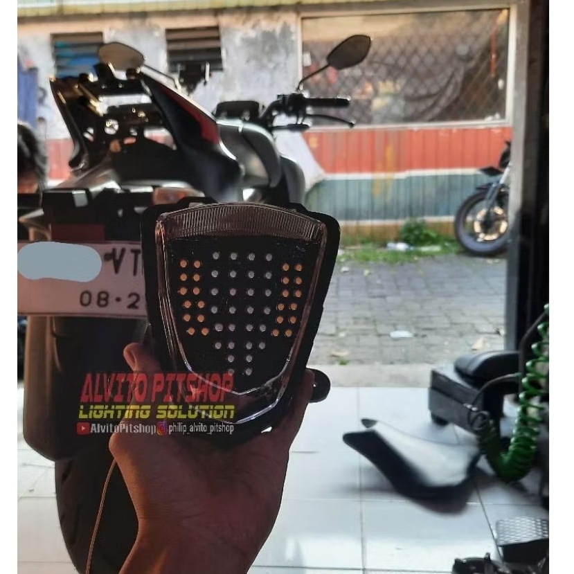 Lampu Rem 3in1 GSX R150 / GSX S150 - Custom Stoplamp