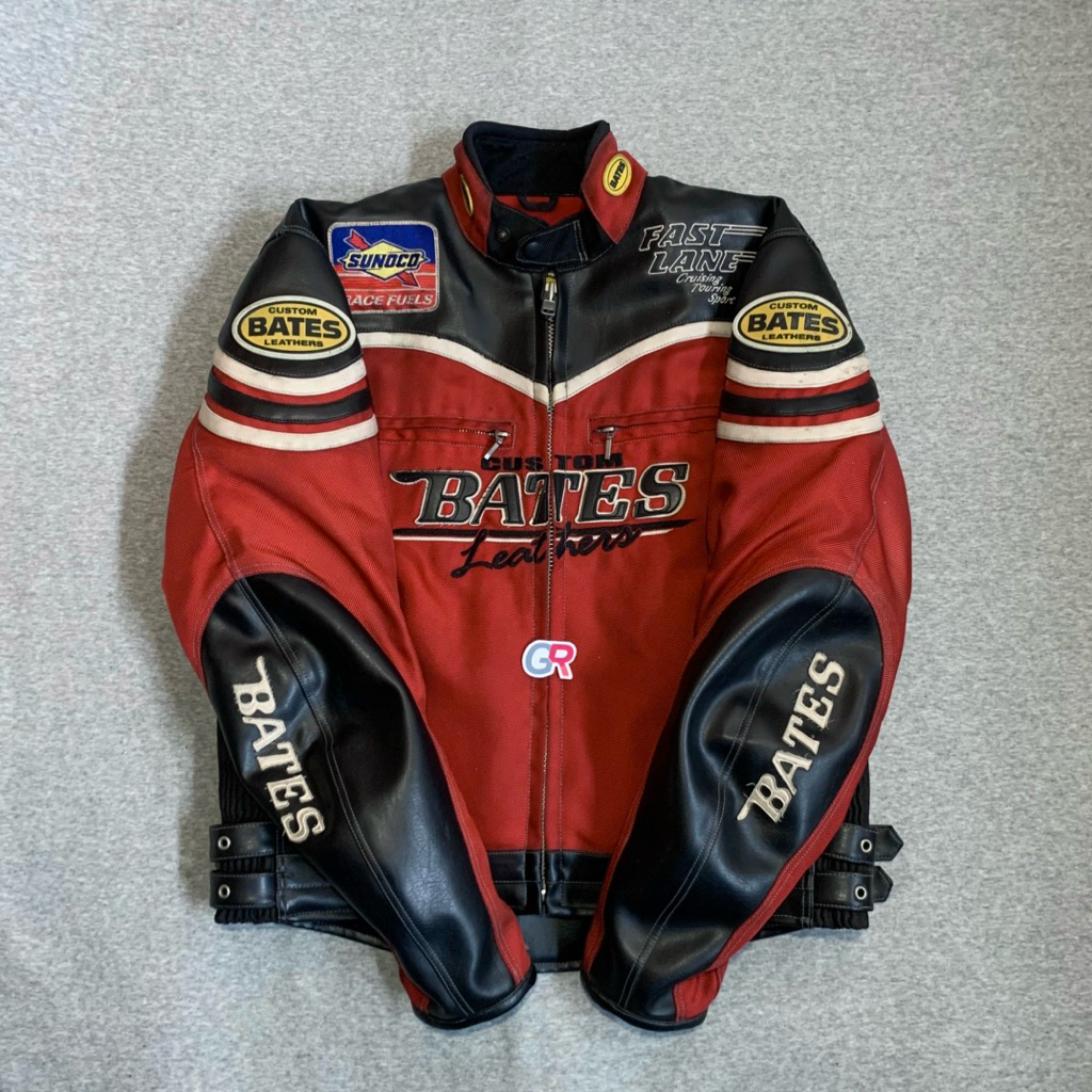 jaket bates