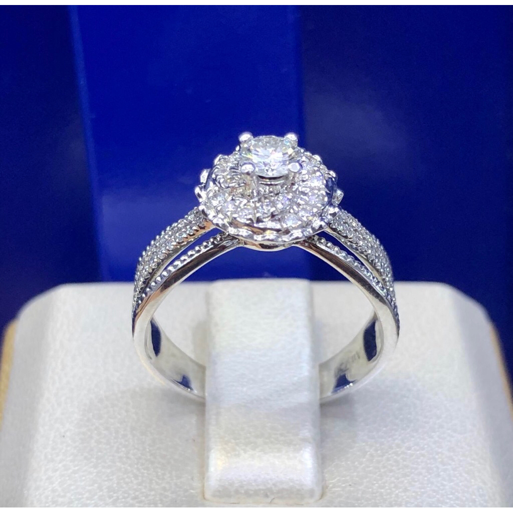 Cincin Berlian Lotus Solitaire (122) CD144, Size 13.5, D.1: 0,23 crt D.64: 0,26 crt, Emas 4,7 gr/Kad