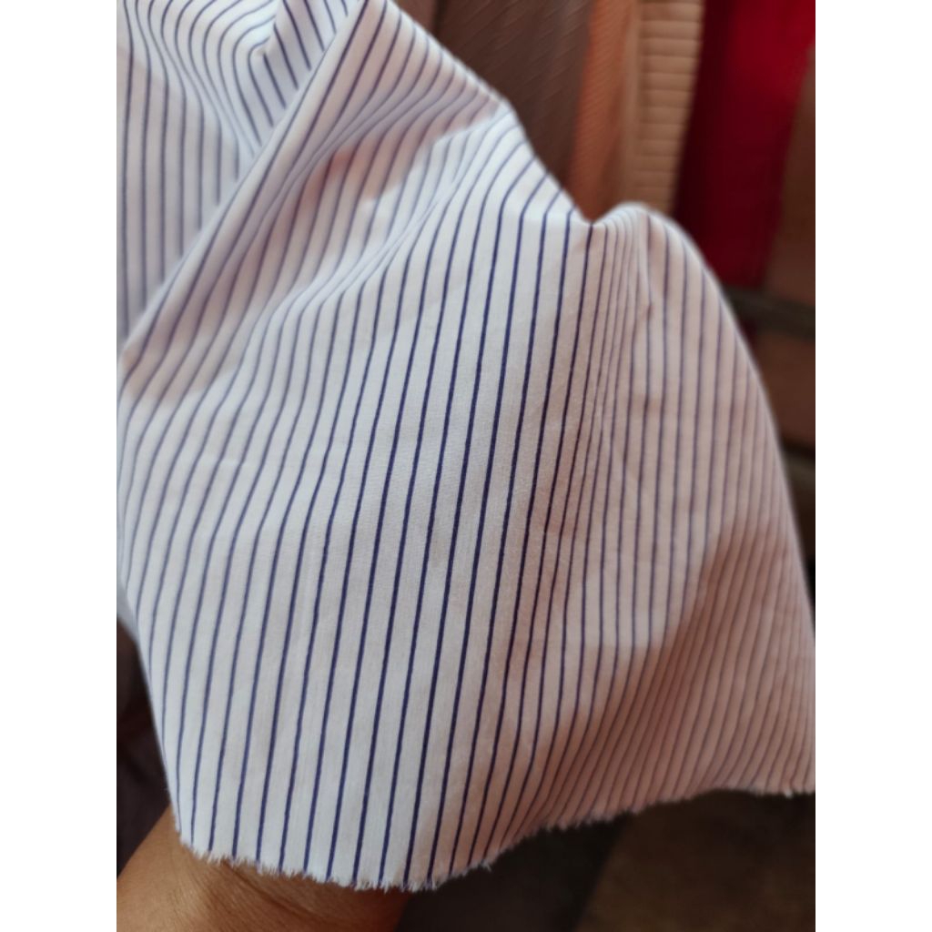 Katun salur / Kain katun garmen salur / Kain katun kotak-kotak