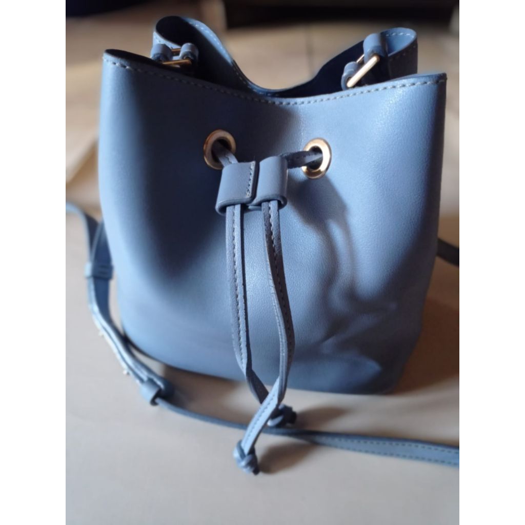 Tas Sling Serut Marhen Preloved