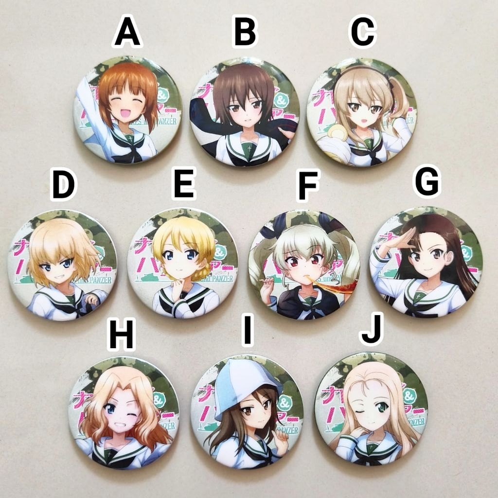 Pin Anime Girls und Panzer Merchandise