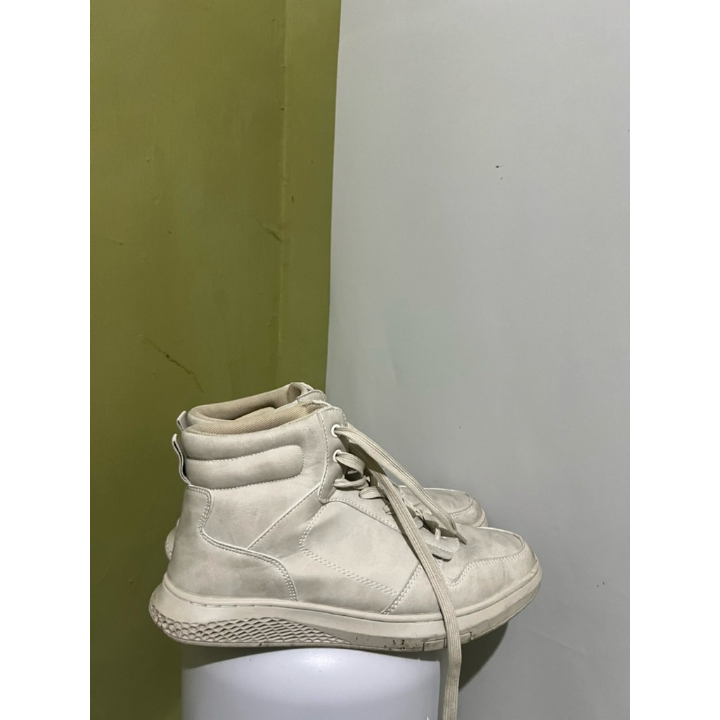 SEPATU BOOTS MANZONE