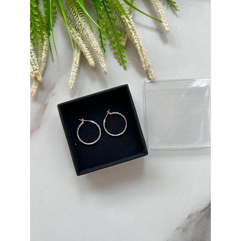 Anting Bulat Titanium Anti Karat