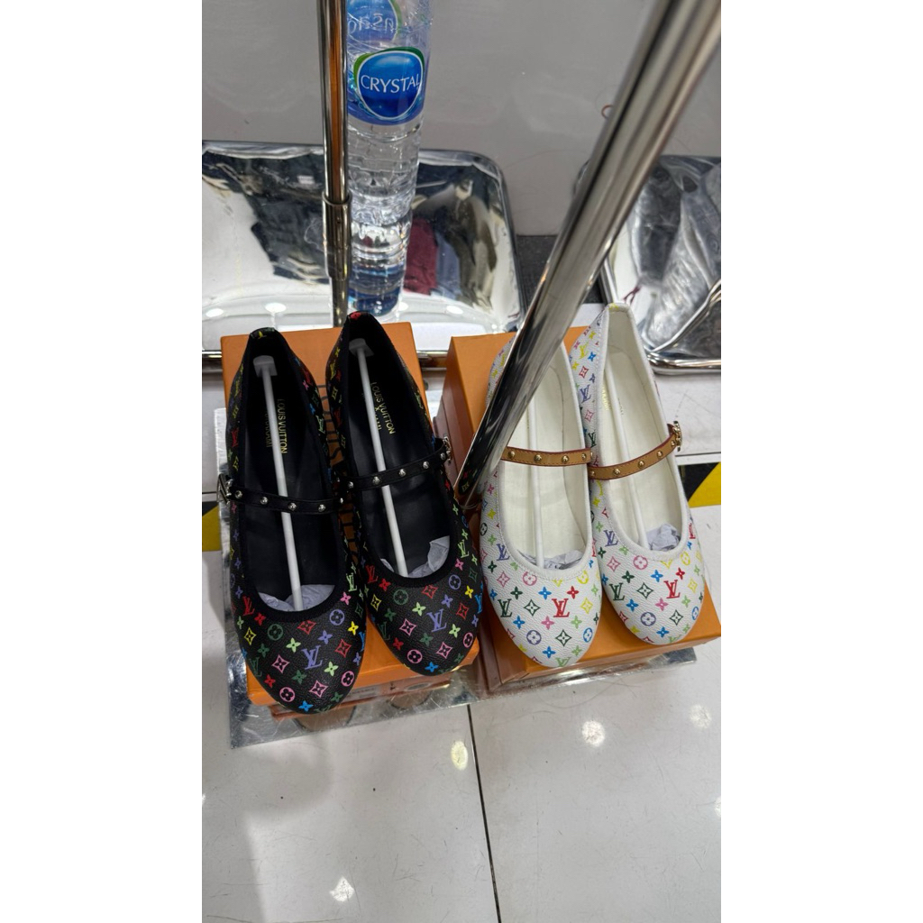 Louis Vuitton Flat Shoes Bangkok