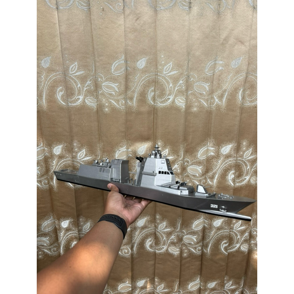 

KRI PRABU SILIWANGI 321 (tanpa mesin)