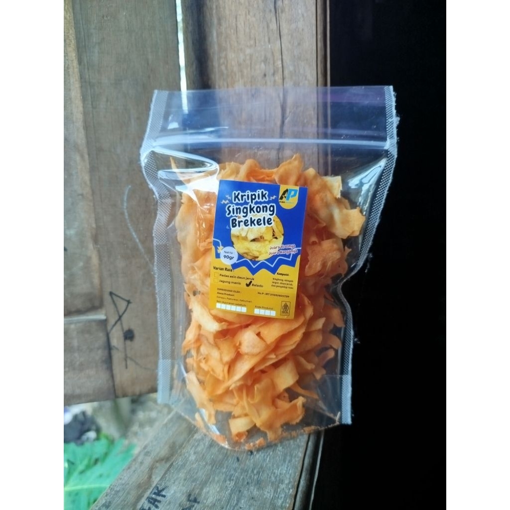 

Kripik brekele | Kripik singkong | Brekele pedas asin daun jeruk 90gr