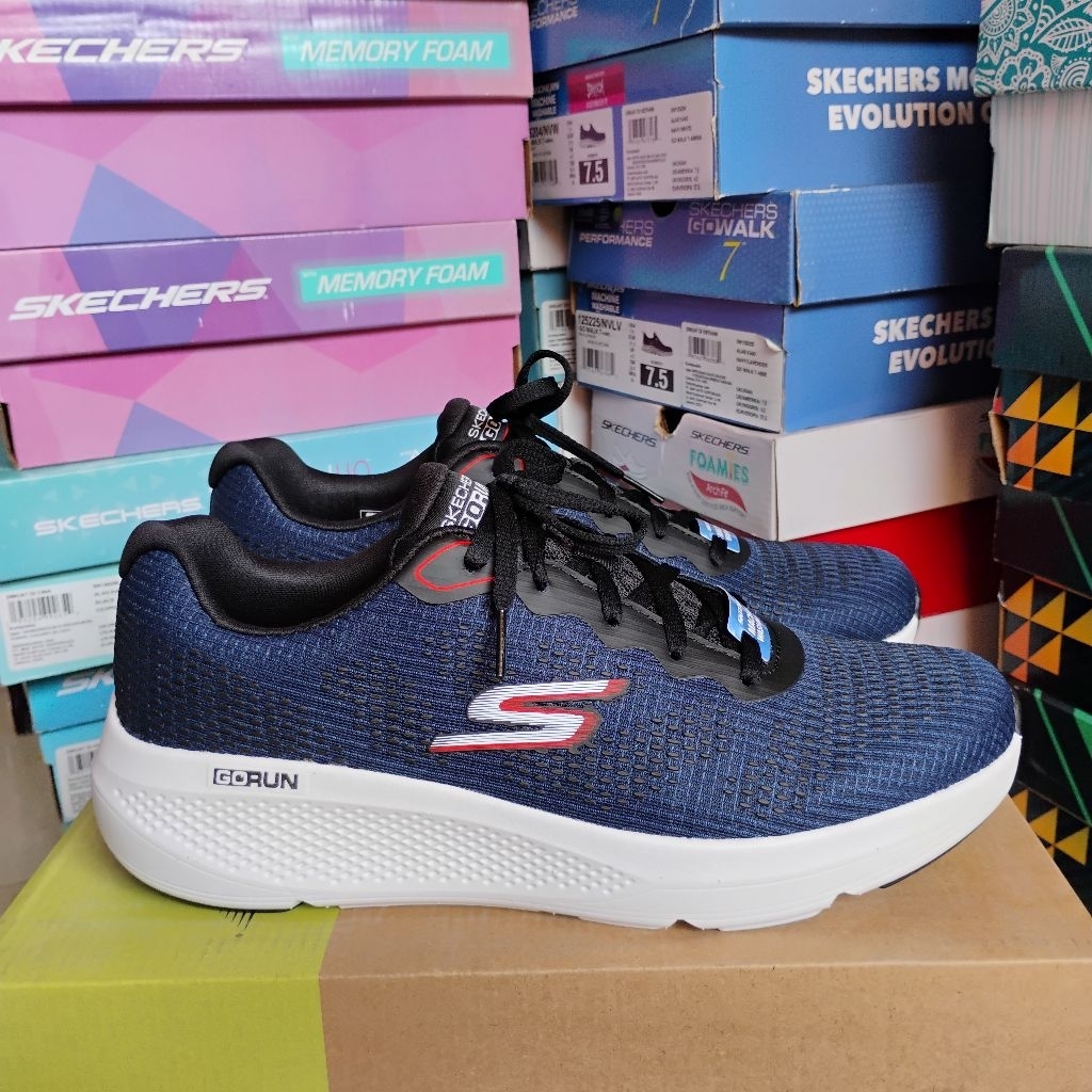 Skechers Men's Go Run Elevate Nimbus