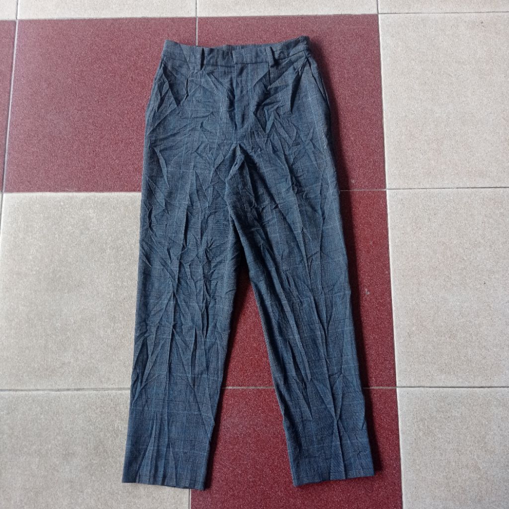 celana kantor uniqlo Tartan S