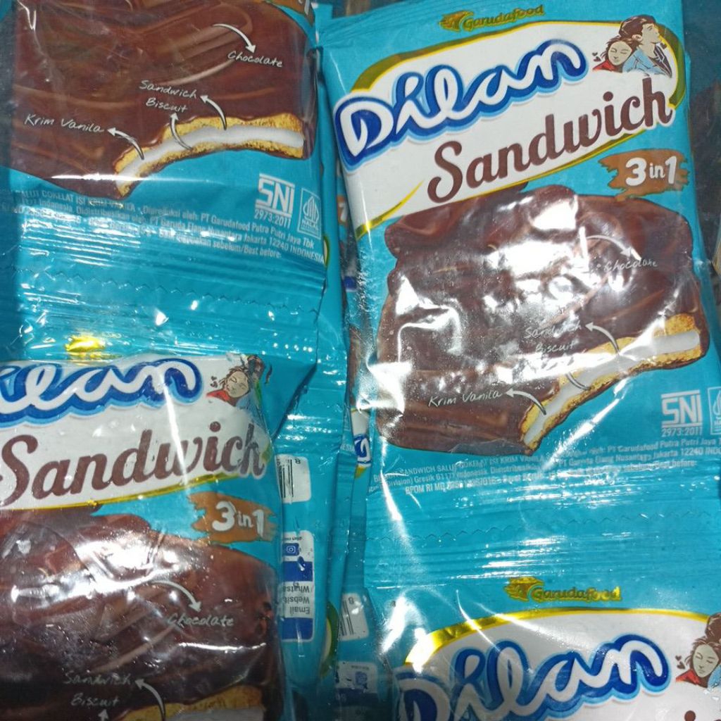 

Dilan Sandwich 3in1 RTG isi 10pcs
