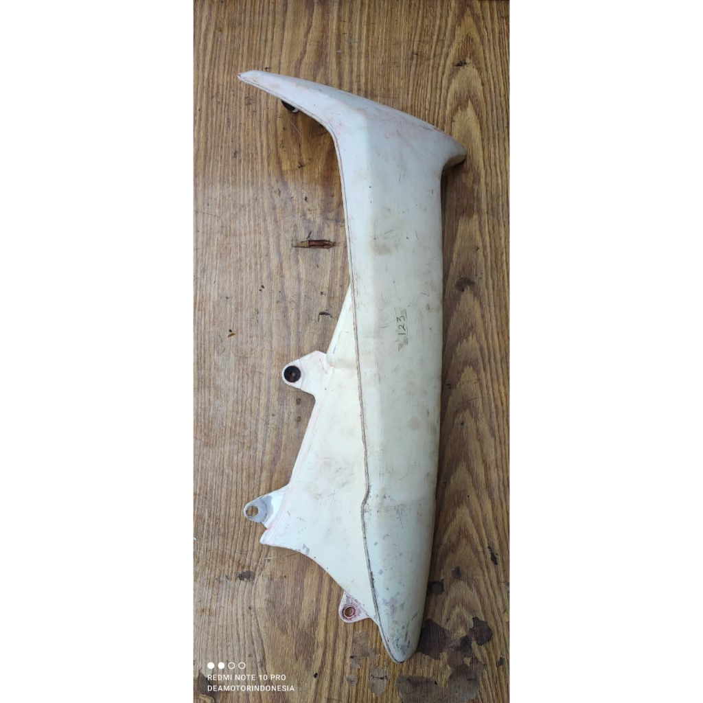 LEGSIL / COVER SAYAP TENGAH YAMAHA FORCE 1 ALBINO ORIGINAL / 123