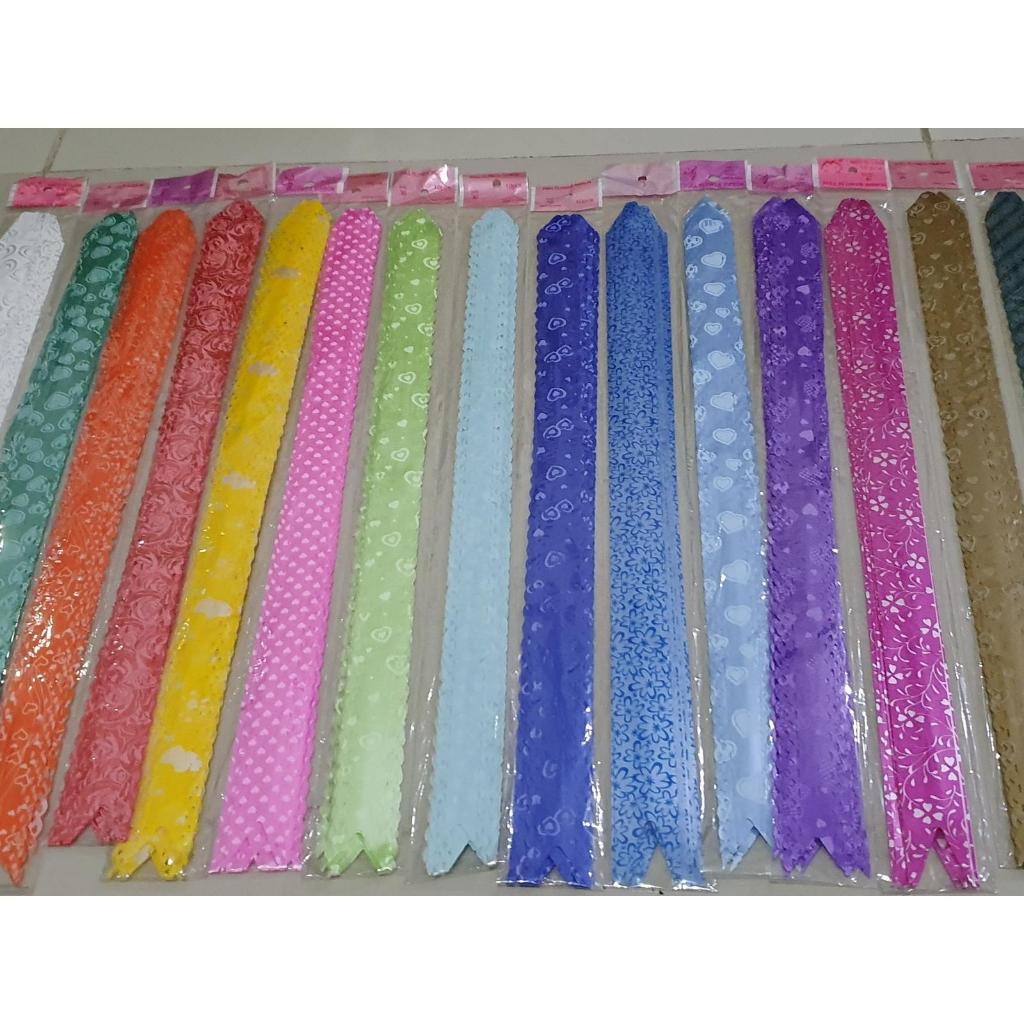 

Pita Serut Pita Tarik Motif Elegan untuk Dekorasi Kantor dan Kemasan Hadiah Kualitas Tinggi