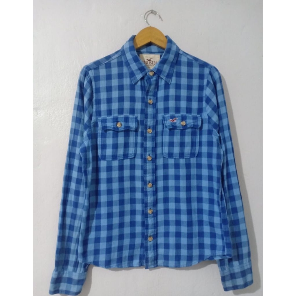Kemeja Flanel Hollister Size S