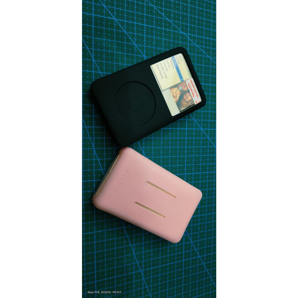 Belkin Casing Ipod Classic 160GB / Silicon case