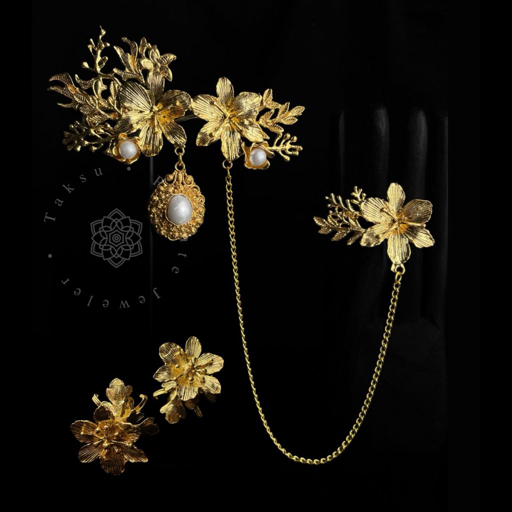 TAKSU JEWELRY - Koleksi Bunga Raya Set Bros Lapis Emas 24k dan Silver925 Mutiara Air Tawar Asli Bros