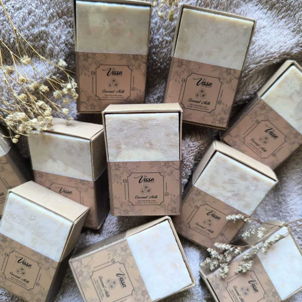 Sabun batang kelapa/ VISSA FACE & BODY SOAP / SABUN WAJAH & TUBUH / SOUVENIR SABUN KELAPA 80GR