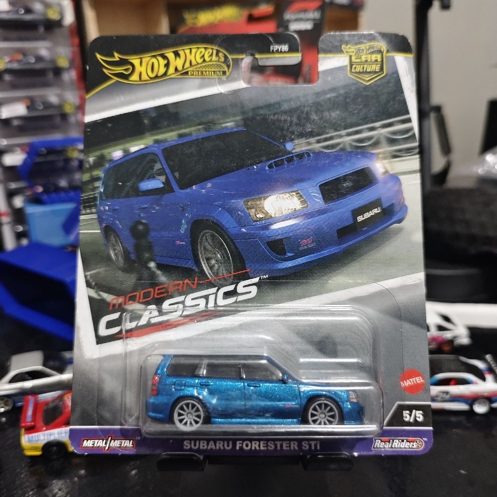 Hot Wheels Premium Modern Classic Subaru Forester STi