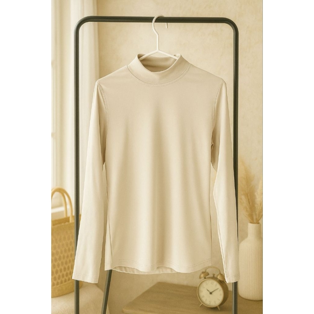 Sky is The Limit Korea baju sport cream licin