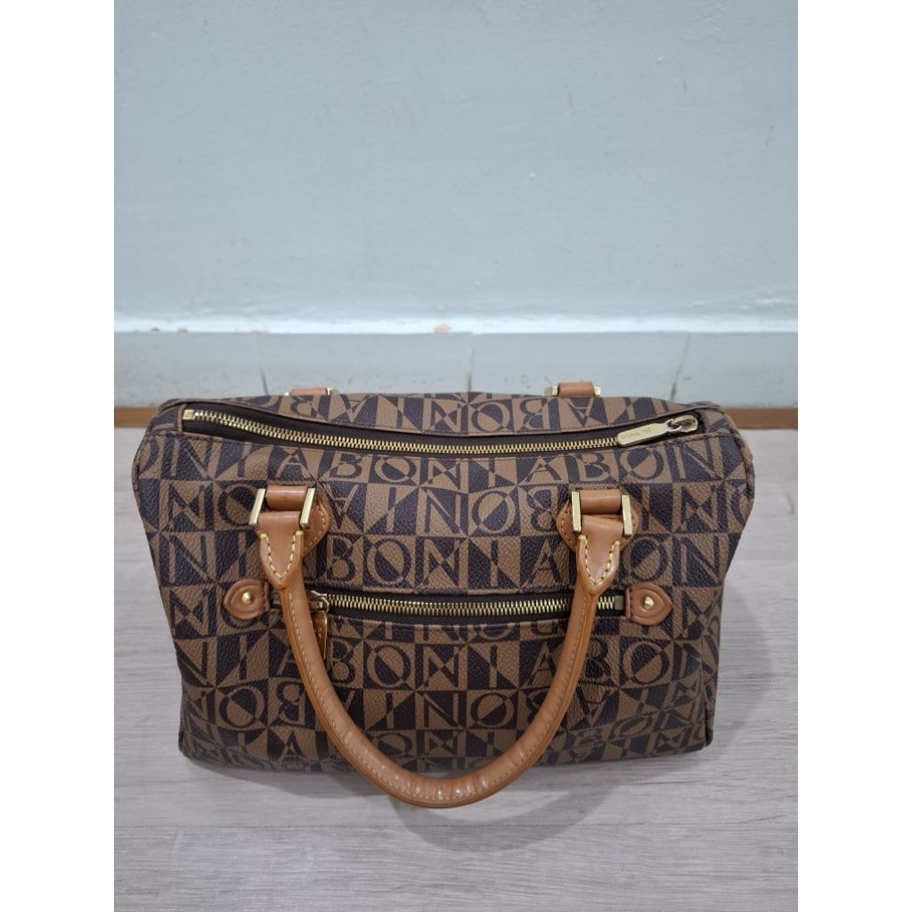 Preloved tas speedy bonia original 100% store malaysia