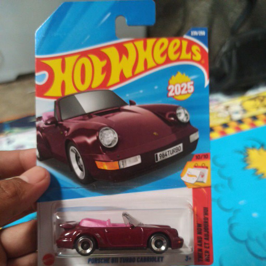 Hot Wheels Porsche 911 turbo cabriolet
