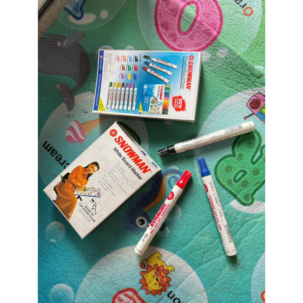 

Spidol Papan Tulis Snowman Hitam Merah Biru