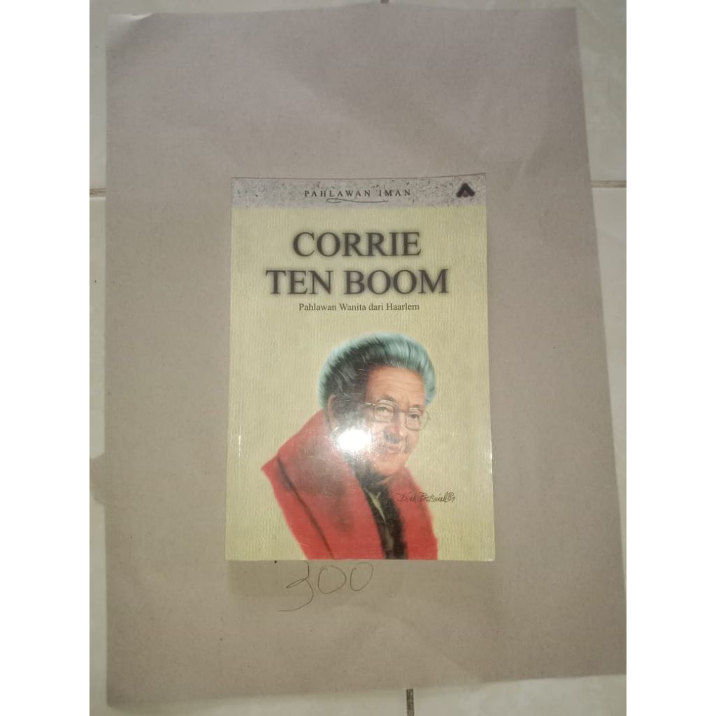 

BUKU CORRIE TEN BOM