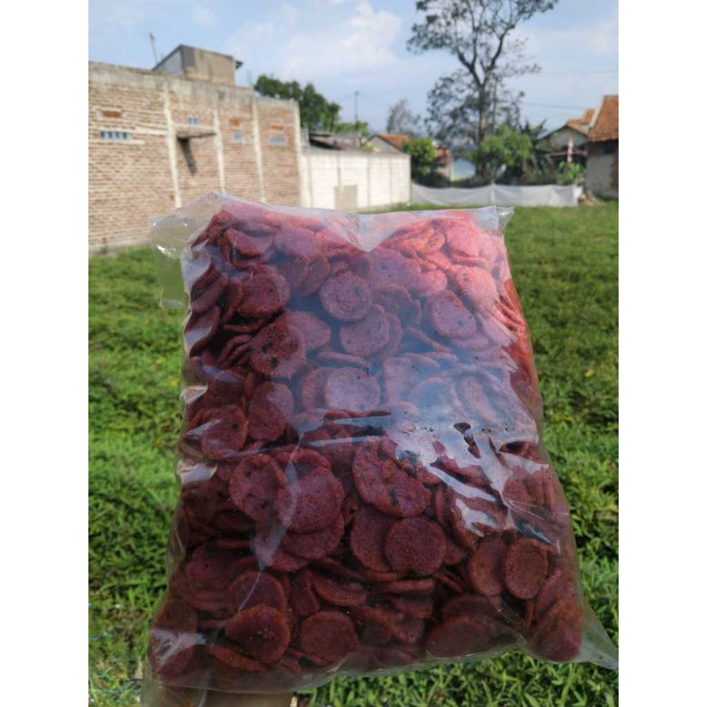 

sosreng pedas daun jeruk sosis goreng pedas renyah gurih kriuk