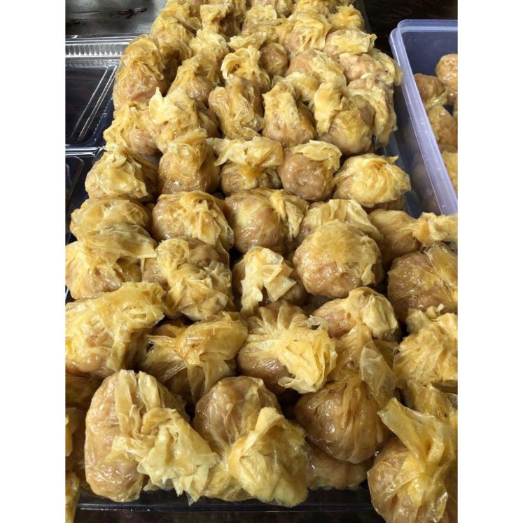 

Dimsum isi telur puyuh