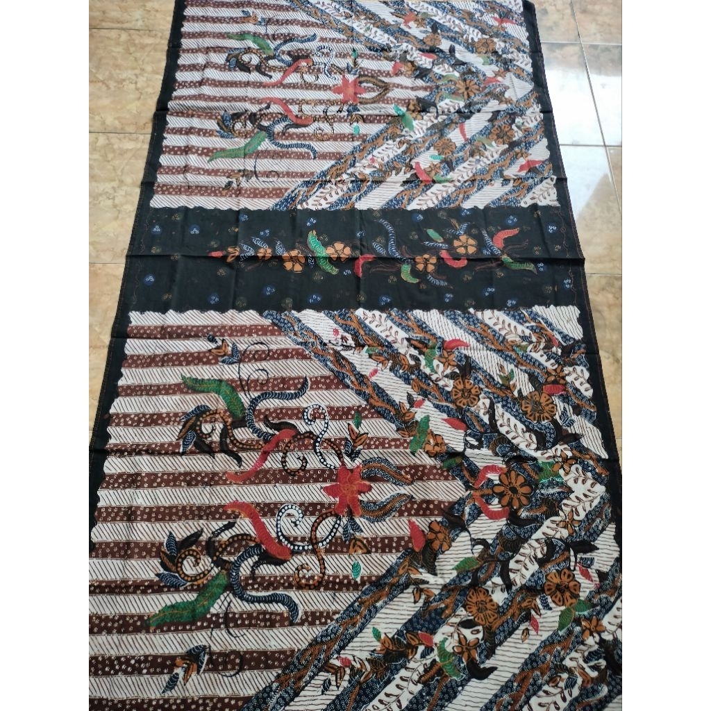 Sarung Batik Tulis Madura Seragam Batik Batik Wanita Batik Pria Batik Tulis Motif Randome