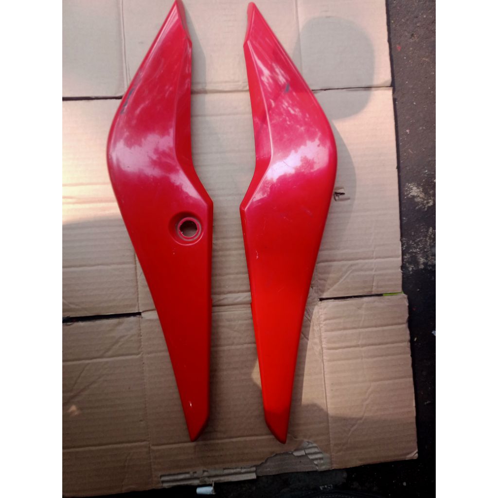 CoverBodiBelakang/BodiSampingBelakangKananKiriCBr150/250CBUThailandoriginal