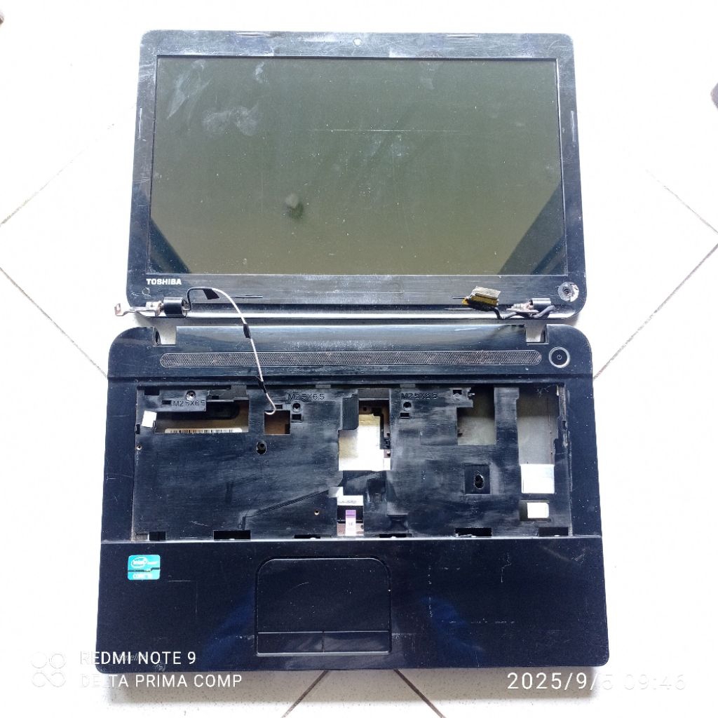 Casing laptop toshiba satellite C40 C40-A