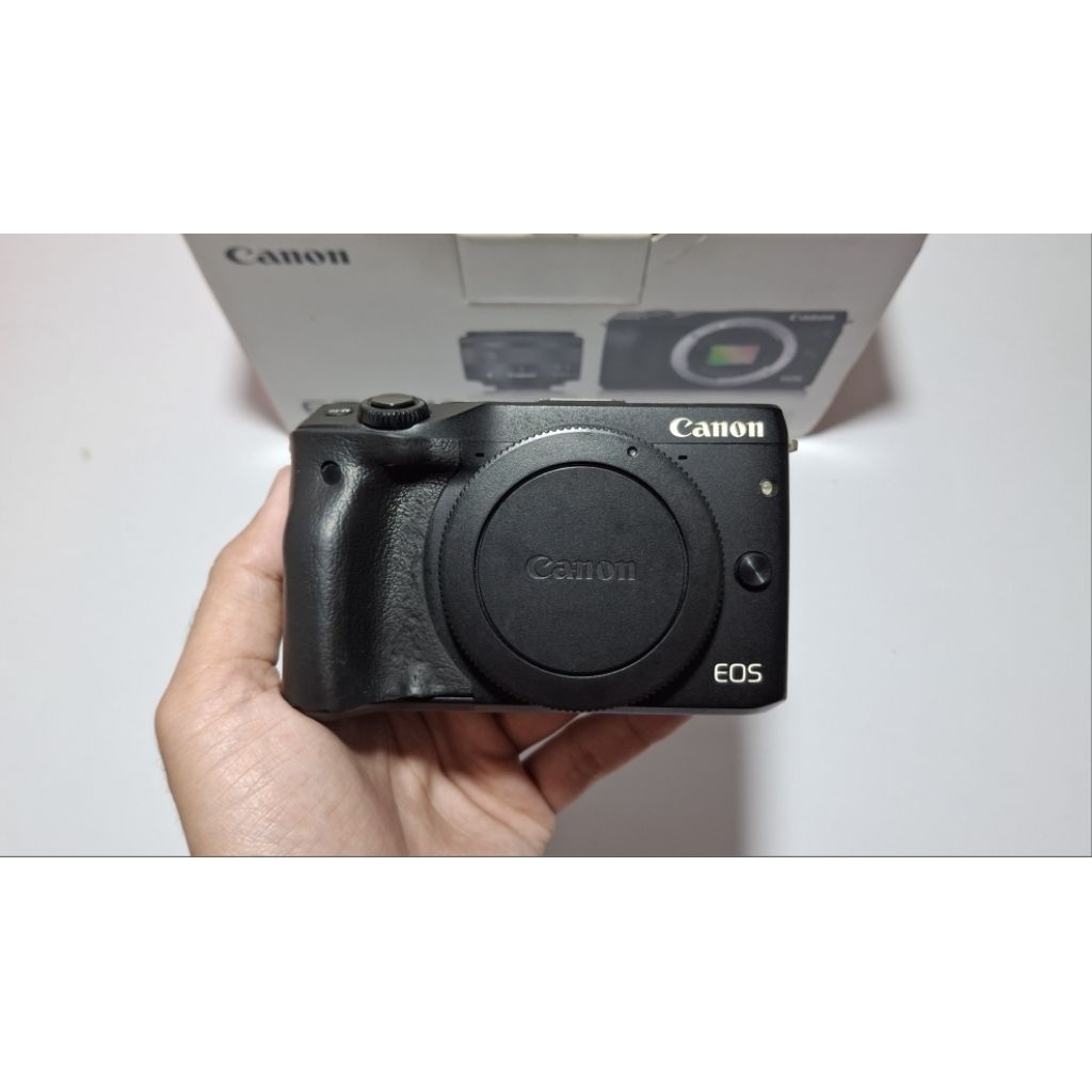 Mirrorless Canon M3