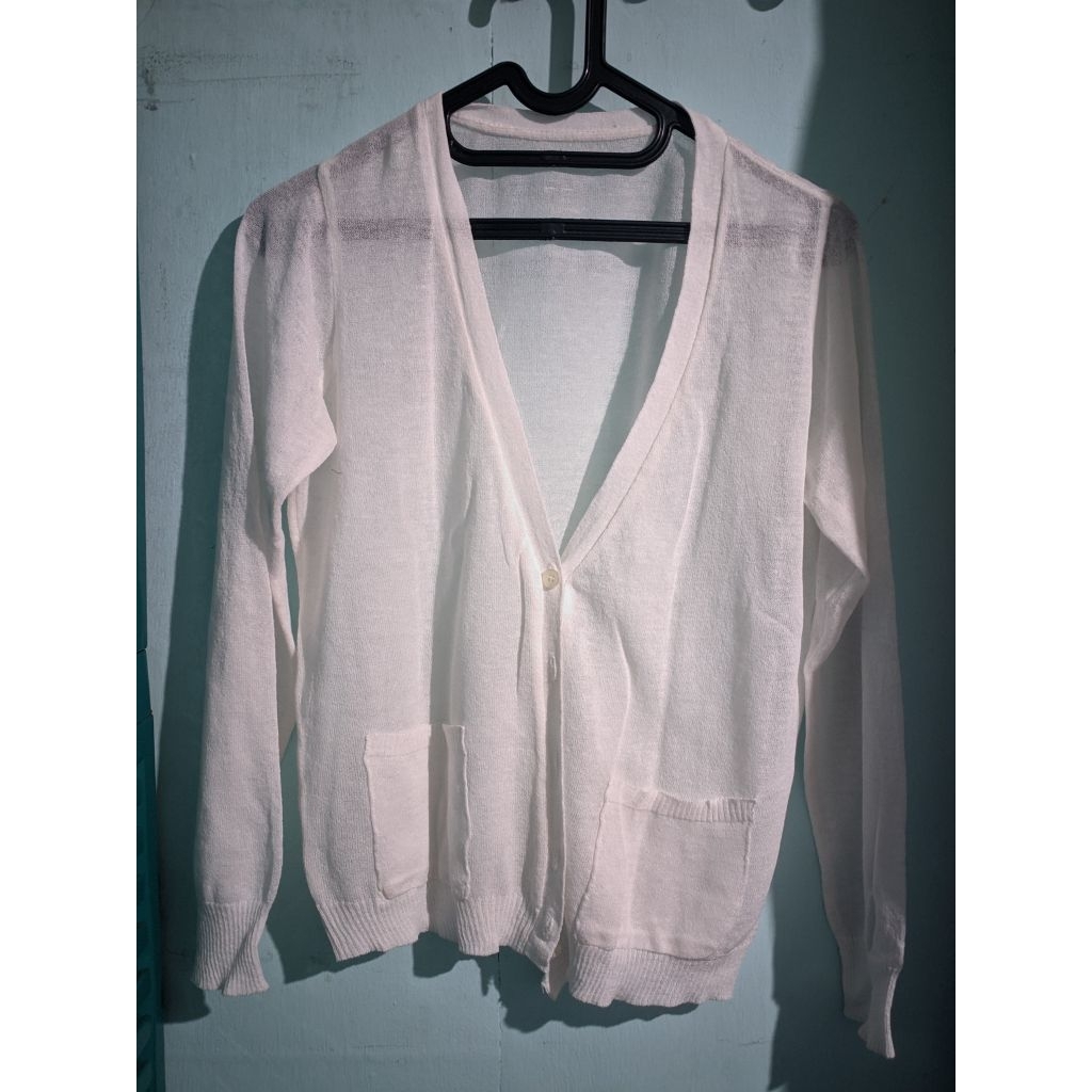 preloved cardigan putih